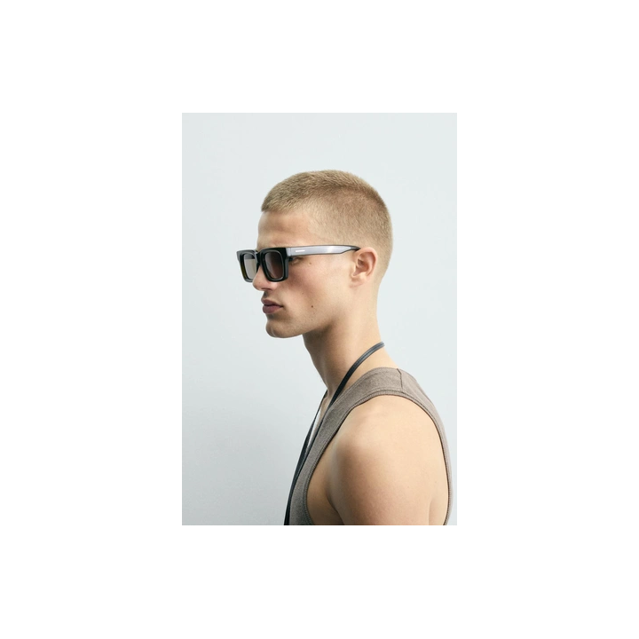 КВАДРАТНЫЕ СОЛНЦЕЗАЩИТНЫЕ ОЧКИ