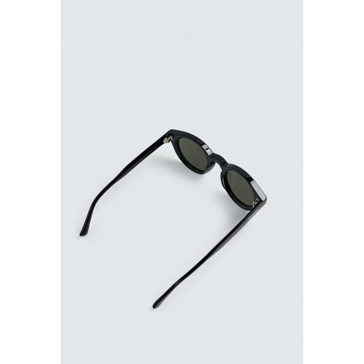 Круглые солнцезащитные очки