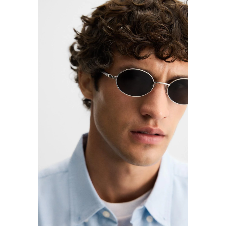 ОВАЛЬНЫЕ СОЛНЦЕЗАЩИТНЫЕ ОЧКИ