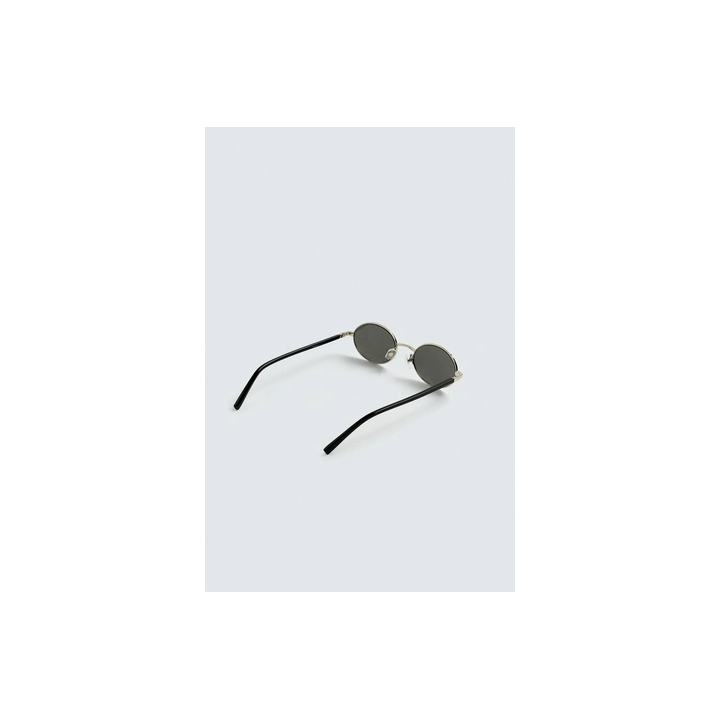 ОВАЛЬНЫЕ СОЛНЦЕЗАЩИТНЫЕ ОЧКИ