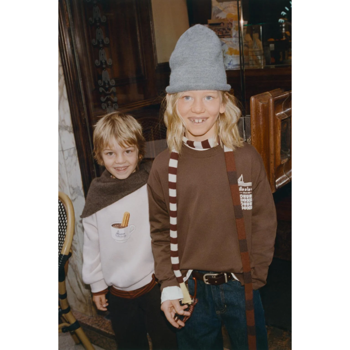 Солнцезащитные очки прямоугольной формы