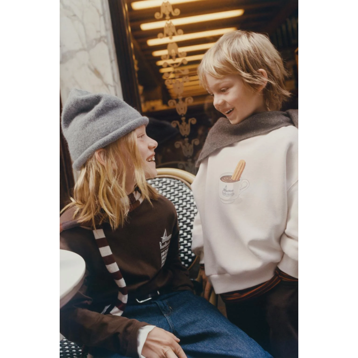 Солнцезащитные очки прямоугольной формы