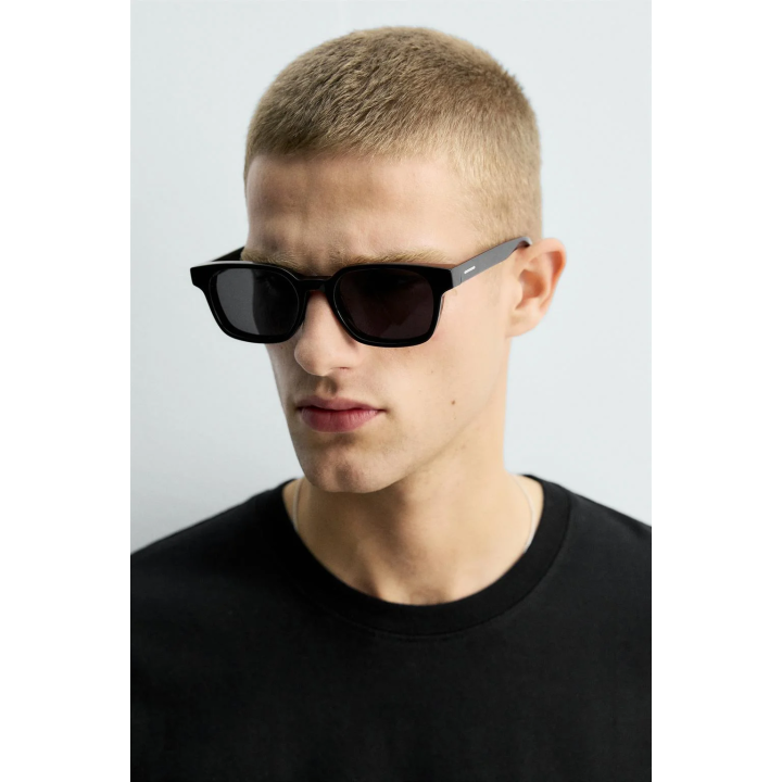 СОЛНЦЕЗАЩИТНЫЕ ОЧКИ КВАДРАТНОЙ ФОРМЫ LIMITED EDITION