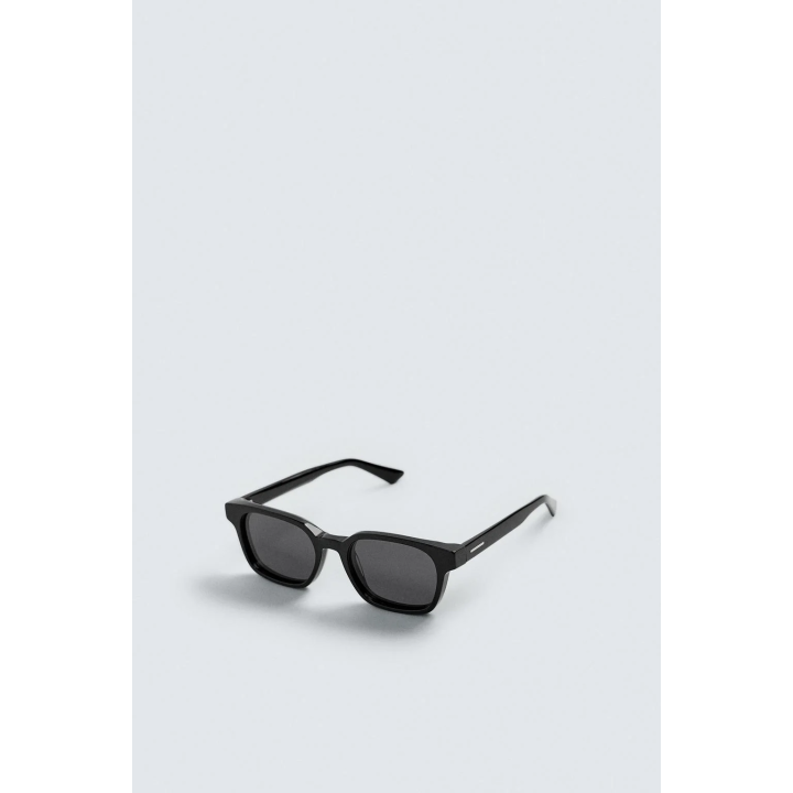 СОЛНЦЕЗАЩИТНЫЕ ОЧКИ КВАДРАТНОЙ ФОРМЫ LIMITED EDITION