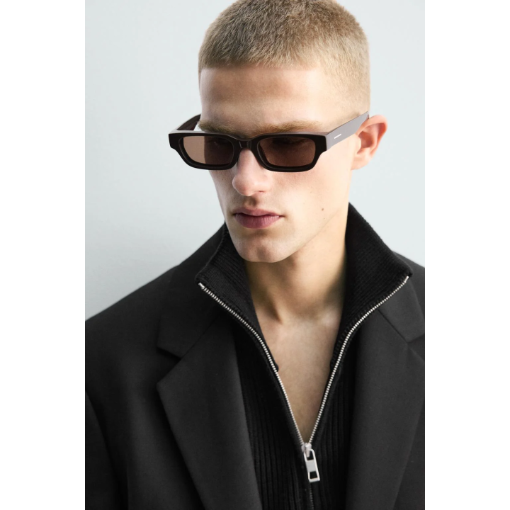 ПРЯМОУГОЛЬНЫЕ СОЛНЦЕЗАЩИТНЫЕ ОЧКИ LIMITED EDITION