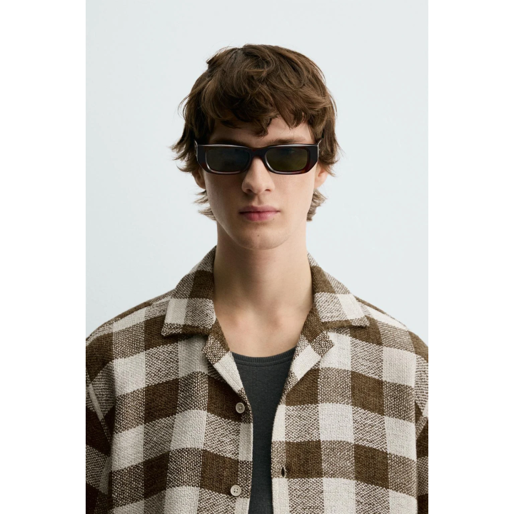 ПРЯМОУГОЛЬНЫЕ СОЛНЦЕЗАЩИТНЫЕ ОЧКИ