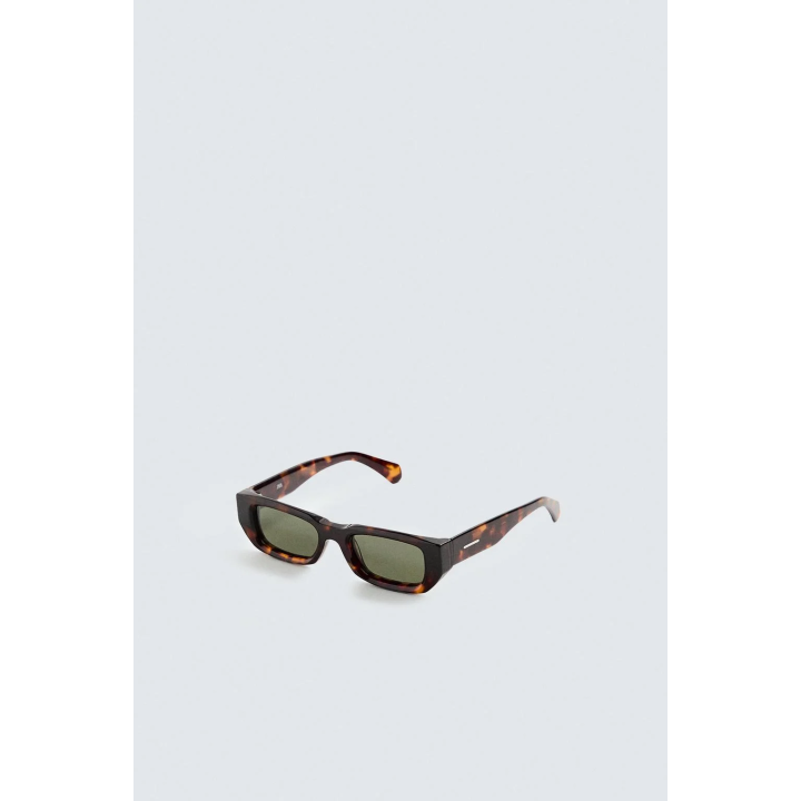 ПРЯМОУГОЛЬНЫЕ СОЛНЦЕЗАЩИТНЫЕ ОЧКИ