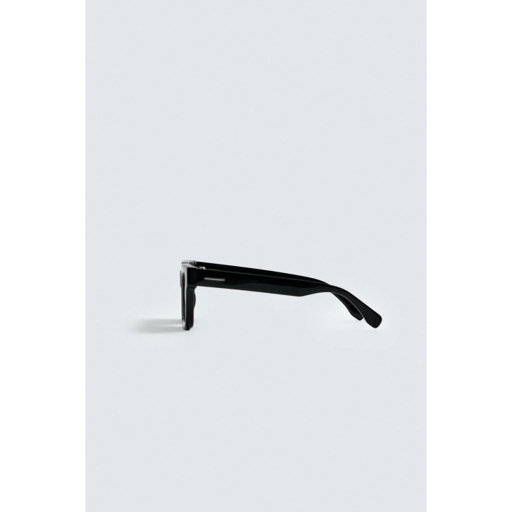 СОЛНЦЕЗАЩИТНЫЕ ОЧКИ КВАДРАТНЫЕ