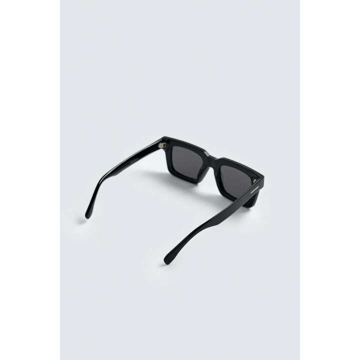 СОЛНЦЕЗАЩИТНЫЕ ОЧКИ КВАДРАТНЫЕ