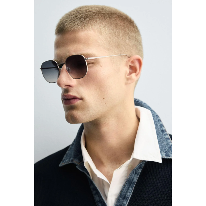 МАТОВЫЕ СОЛНЦЕЗАЩИТНЫЕ ОЧКИ В МЕТАЛЛИЧЕСКОЙ ОПРАВЕ