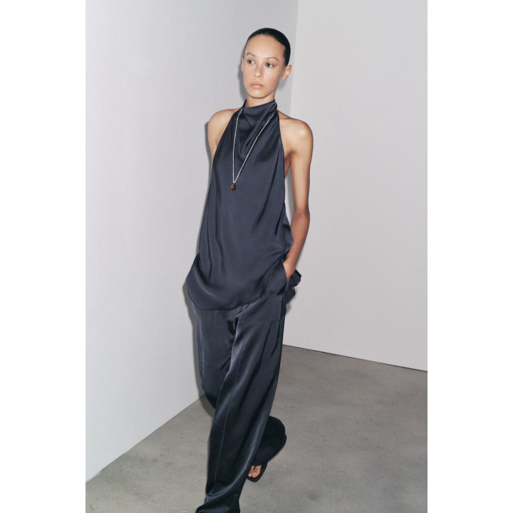 АТЛАСНЫЙ ТОП С ГОРЛОВИНОЙ ХАЛТЕР — ZW COLLECTION