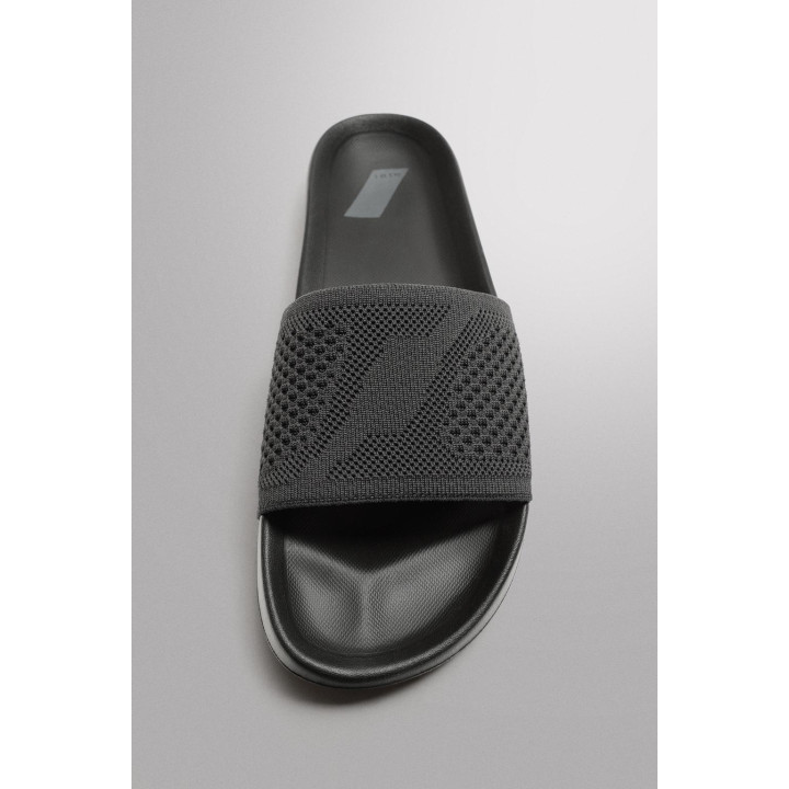 Сланцы для бассейна