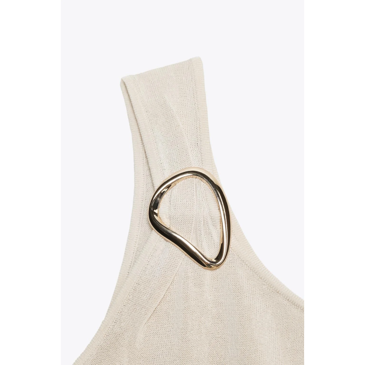 ТРИКОТАЖНЫЙ ТОП АСИММЕТРИЧНОГО КРОЯ С ФУРНИТУРОЙ