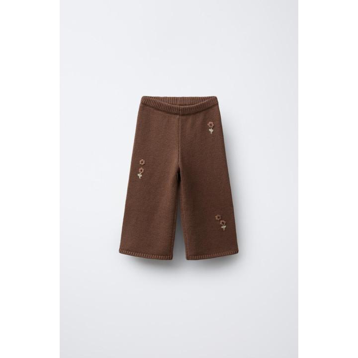 ТРИКОТАЖНЫЕ БРЮКИ С ВЫШИВКОЙ В ВИДЕ ЦВЕТОВ