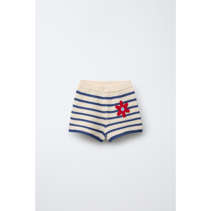 ТРИКОТАЖНЫЕ ШОРТЫ В ПОЛОСКУ С ЦВЕТОЧНЫМ РИСУНКОМ