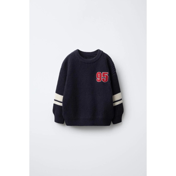 ДЖЕРСИ В СТИЛЕ «ВАРСИТИ» С НАШИВКОЙ