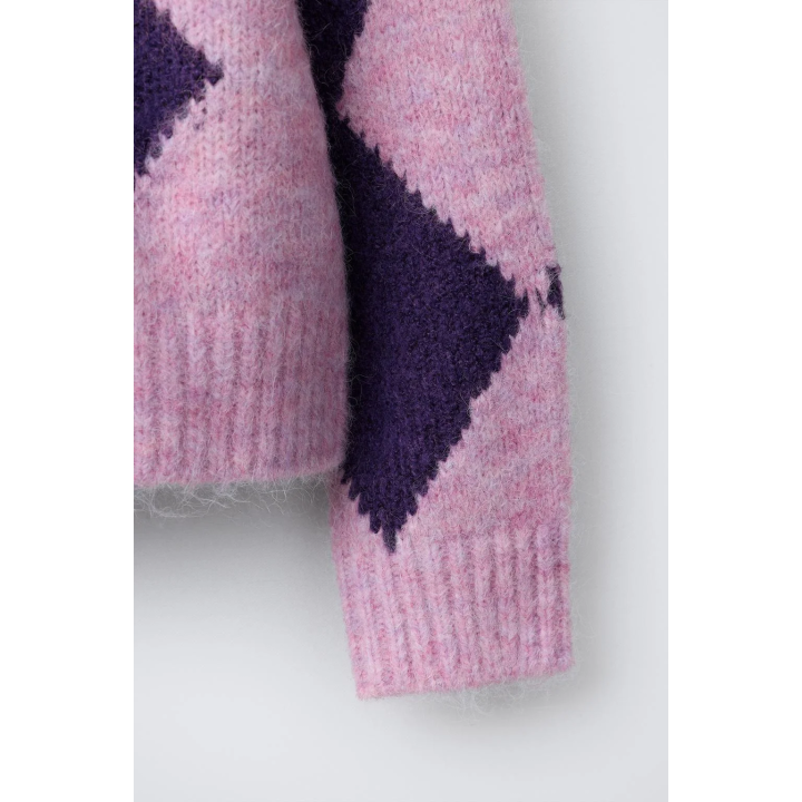 СВИТЕР С УЗОРОМ «РОМБЫ»