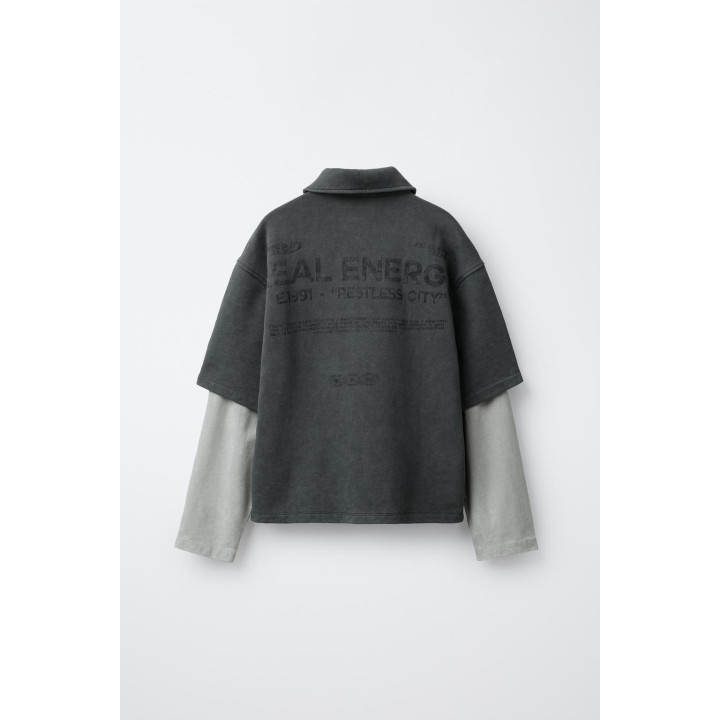 РУБАШКА ИЗ ФЛИСА С ДВОЙНЫМИ РУКАВАМИ И ЭФФЕКТОМ СТИРКИ