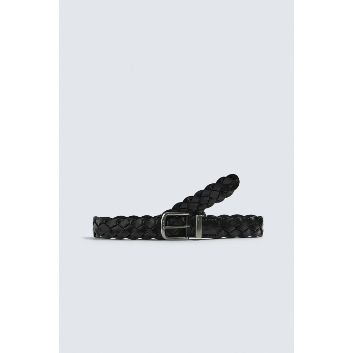 Плетеный кожаный пояс