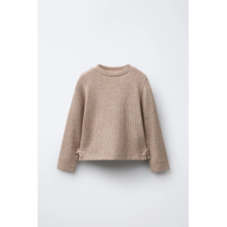 БЛЕСТЯЩАЯ ФУТБОЛКА В РУБЧИК С БАНТАМИ