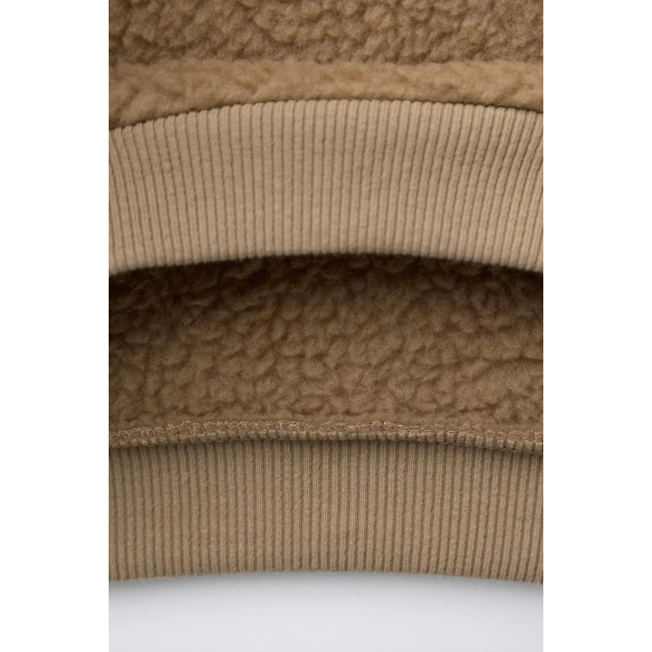 ТОЛСТОВКА ИЗ ОВЧИНЫ С ВЫШИВКОЙ MINNIE MOUSE © DISNEY