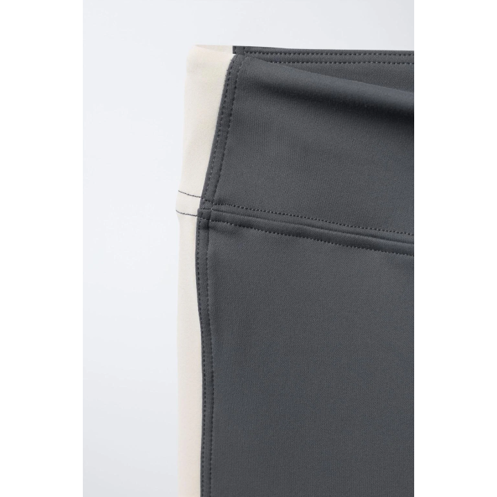 ЛЕГИНСЫ С ЛАМПАСАМИ