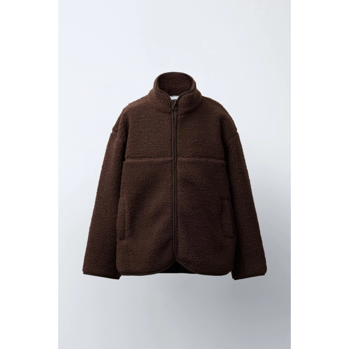 КУРТКА ИЗ ИСКУССТВЕННОЙ ОВЧИНЫ С ОТОРОЧКОЙ