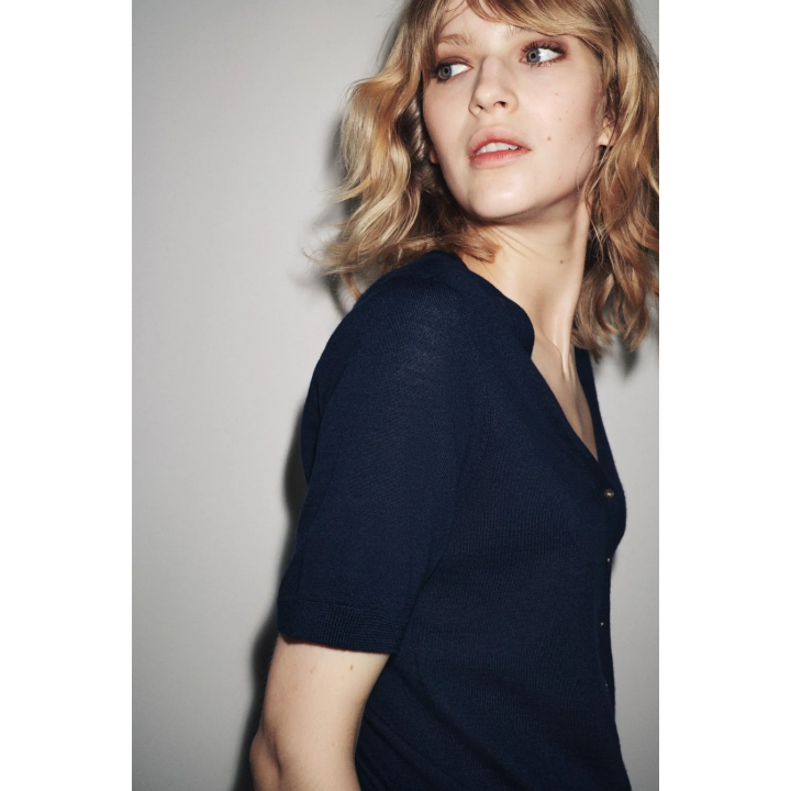 КАРДИГАН ИЗ 100% ЭКСТРАТОНКОЙ ШЕРСТИ С КОРОТКИМ РУКАВОМ