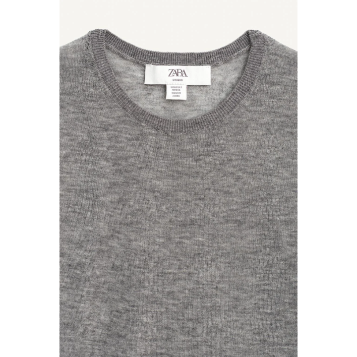 Топ из ограниченной коллекции 100% шерсти