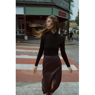 СВИТЕР ИЗ ШЕРСТИ С ВЫСОКИМ ВОРОТНИКОМ НАЗАПАХ