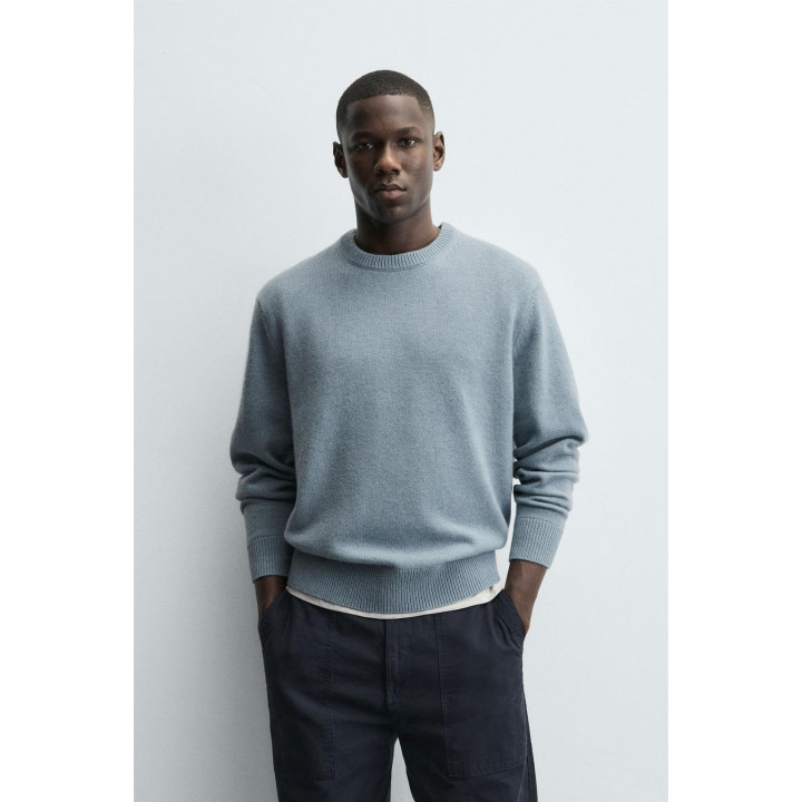 СВИТЕР КЛАССИЧЕСКОГО КРОЯ ИЗ СМЕСОВОЙ ШЕРСТИ