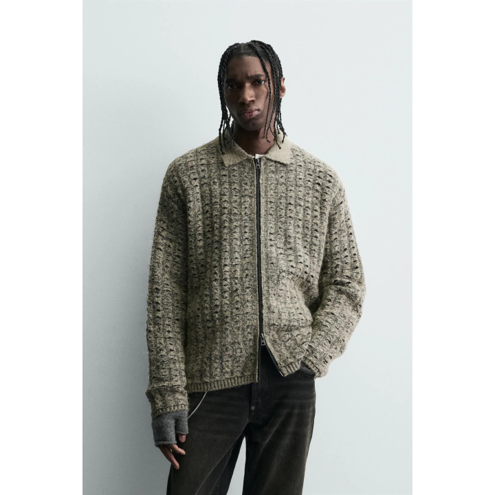 Кардиган с рельефным узором