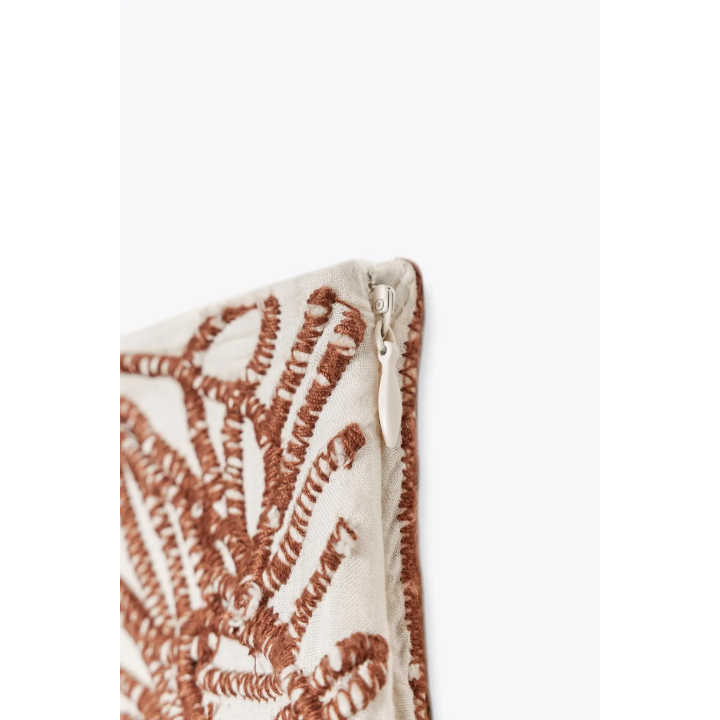 КОРОТКАЯ ЮБКА С ВЫШИВКОЙ В ВИДЕ ЦВЕТОВ — ZW COLLECTION