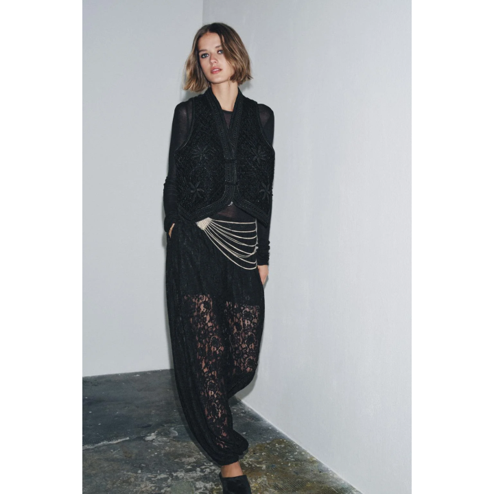 БАРХАТНЫЙ ЖИЛЕТ С ВЫШИВКОЙ ZW COLLECTION LIMITED EDITION