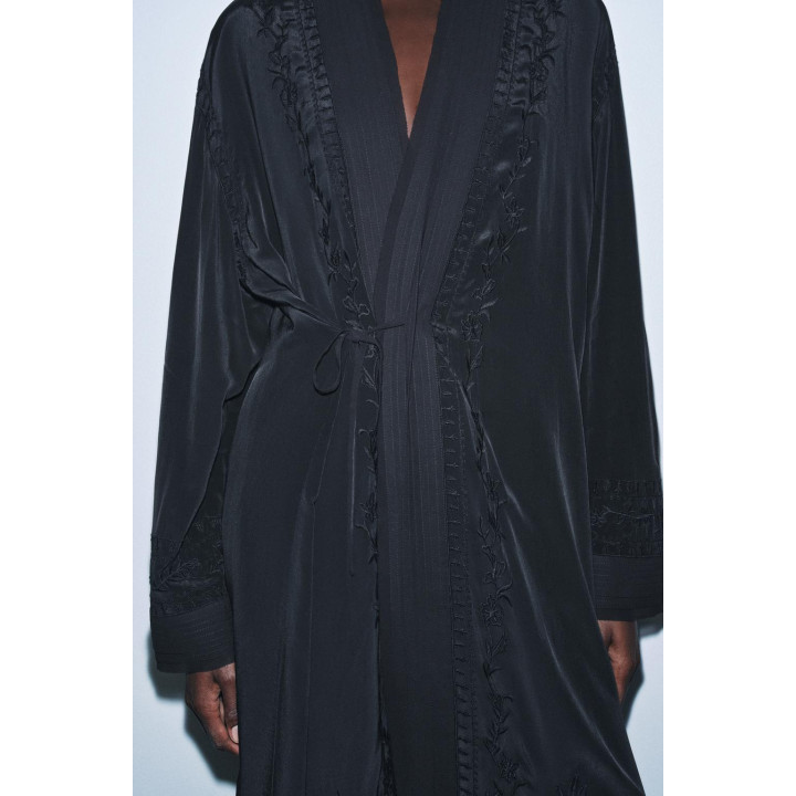 КИМОНО С ВЫШИВКОЙ И ПОЯСОМ — ZW COLLECTION LIMITED EDITION