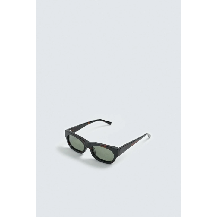 ПРЯМОУГОЛЬНЫЕ СОЛНЦЕЗАЩИТНЫЕ ОЧКИ