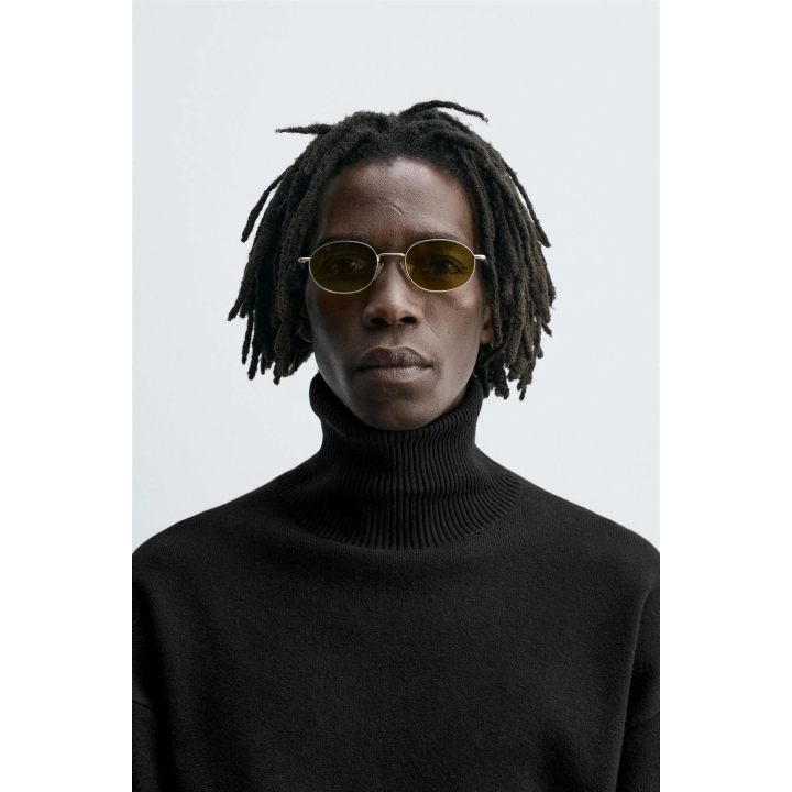 СОЛНЦЕЗАЩИТНЫЕ ОЧКИ В МЕТАЛЛИЧЕСКОЙ КРУГЛОЙ ОПРАВЕ