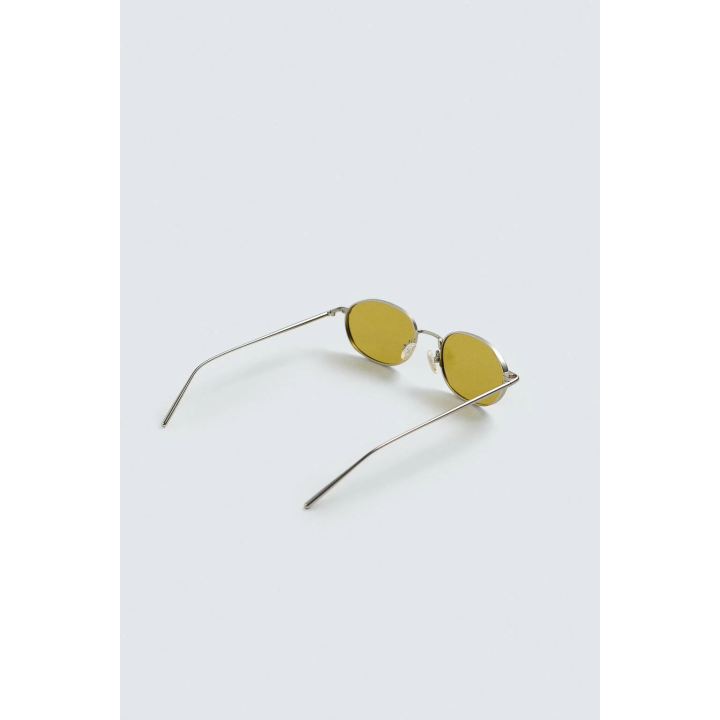 СОЛНЦЕЗАЩИТНЫЕ ОЧКИ В МЕТАЛЛИЧЕСКОЙ КРУГЛОЙ ОПРАВЕ