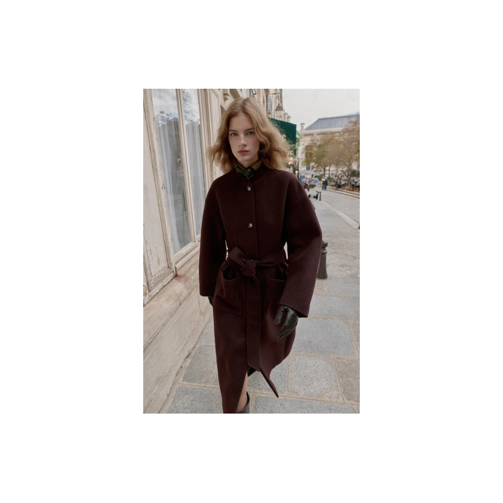 ДЛИННОЕ ПАЛЬТО С ПОЯСОМ