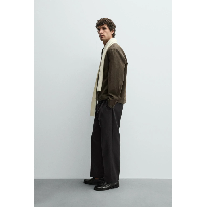 БРЮКИ СО СКЛАДКАМИ