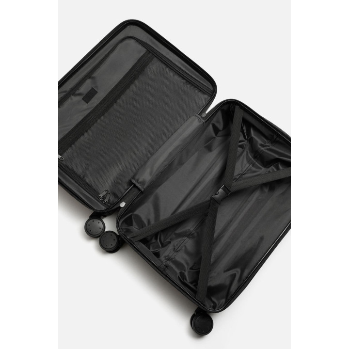 ДОРОЖНЫЙ ЧЕМОДАН