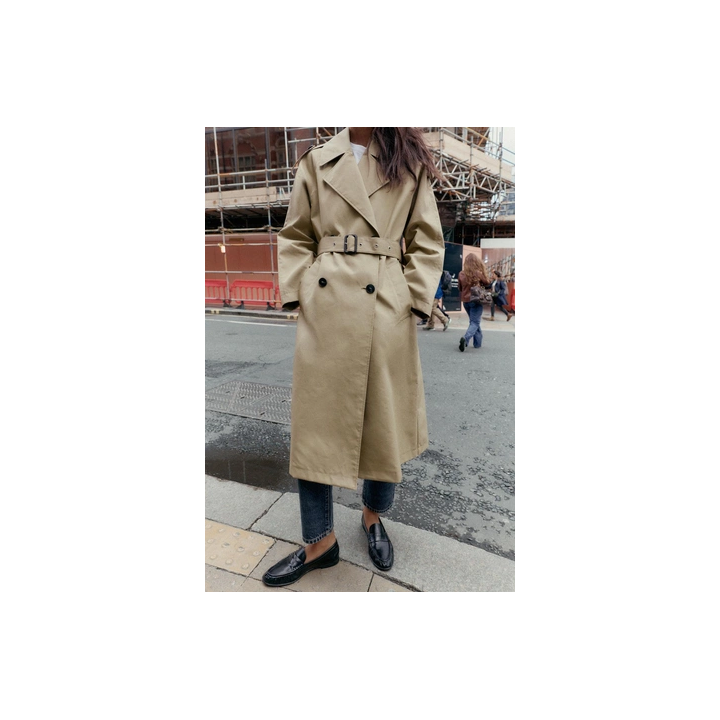 ПЛАЩ С ПОЯСОМ