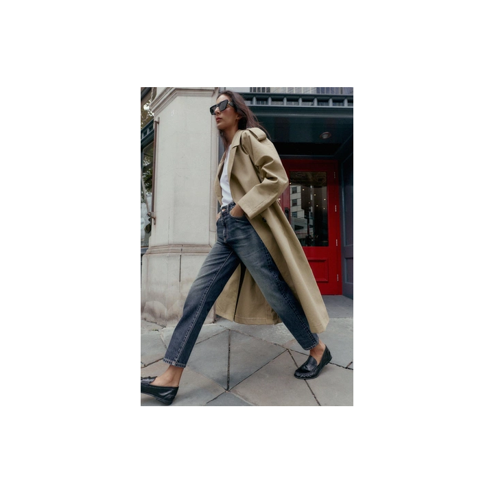 ПЛАЩ С ПОЯСОМ