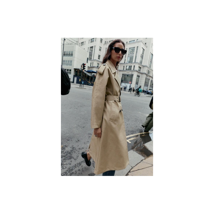 ПЛАЩ С ПОЯСОМ