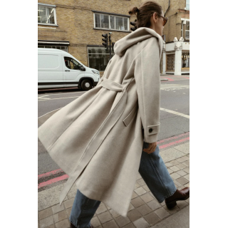 МЯГКОЕ ПАЛЬТО С КАПЮШОНОМ