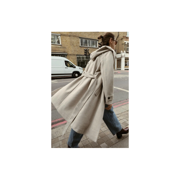 МЯГКОЕ ПАЛЬТО С КАПЮШОНОМ