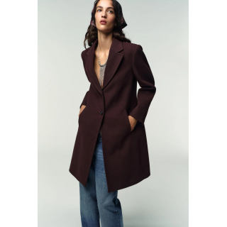 ПАЛЬТО ИЗ МЯГКОЙ ТКАНИ С ПОДПЛЕЧНИКАМИ