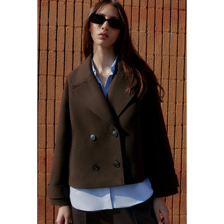 КОРОТКОЕ ДВУБОРТНОЕ ПАЛЬТО