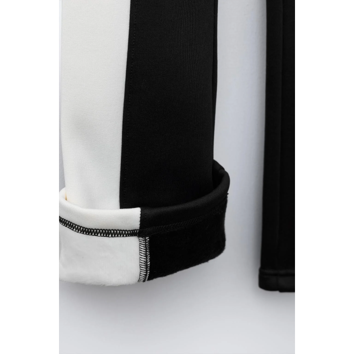 КОРОТКОЕ ДВУБОРТНОЕ ПАЛЬТО