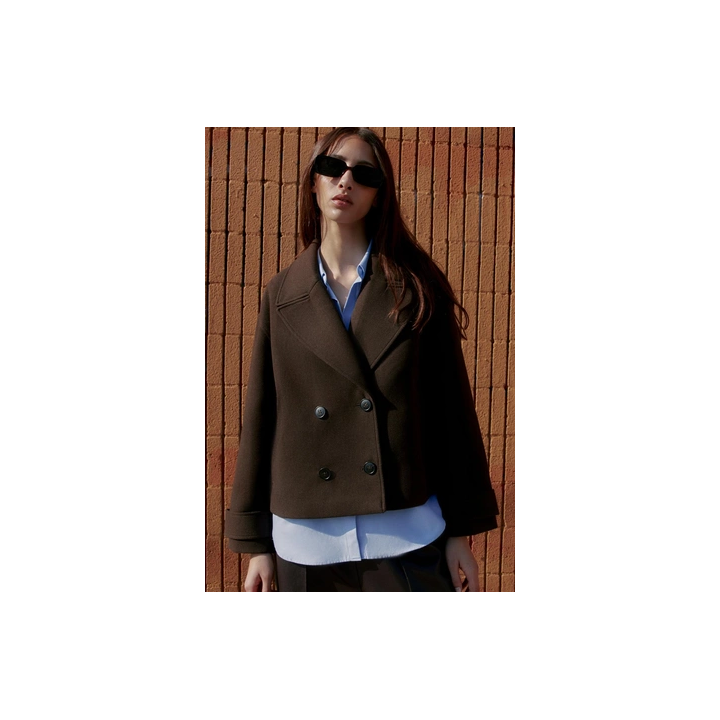 КОРОТКОЕ ДВУБОРТНОЕ ПАЛЬТО